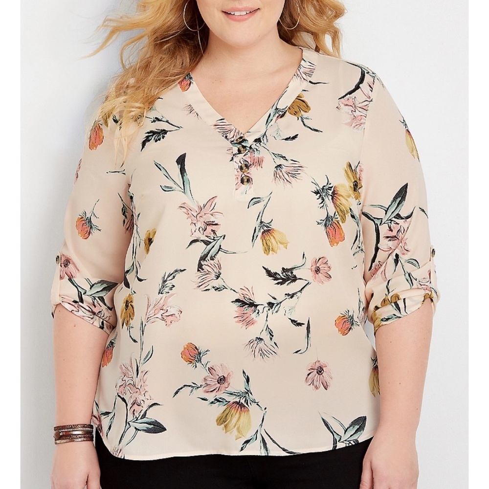 Maurice’s light pink Floral Double Button Blouse